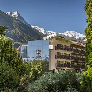 Hotel Pointe Isabelle