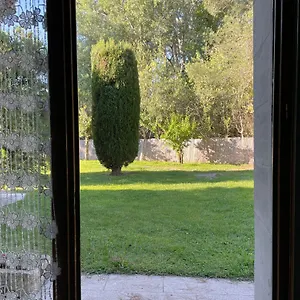 Frühstückspension Mas Grimaud - Gite- Et D'hotes Familiales